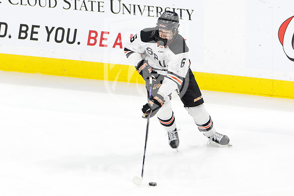 Lakeville South vs Moorhead