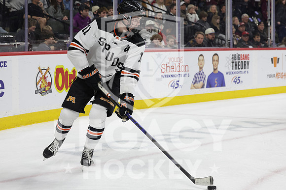Lakeville South vs Moorhead
