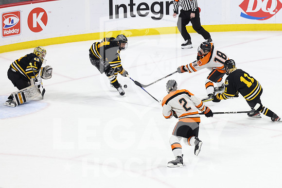 Warroad vs Delano