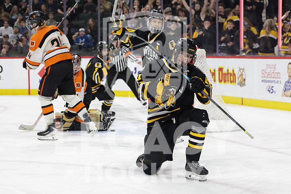 Warroad vs Delano