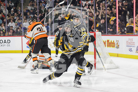 Warroad vs Delano