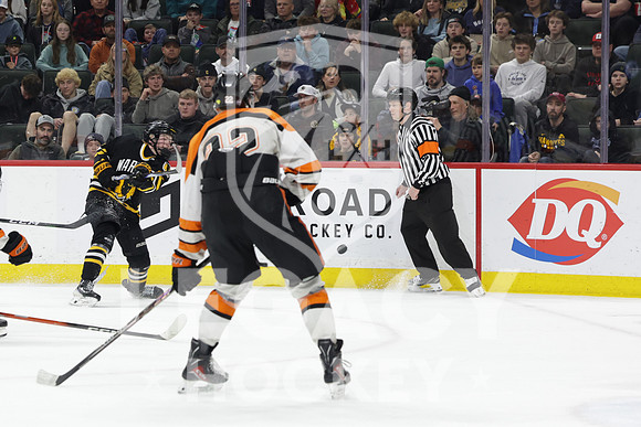 Warroad vs Delano