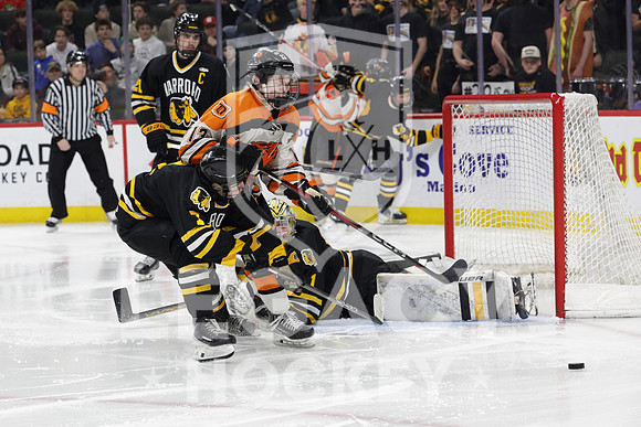 Warroad vs Delano