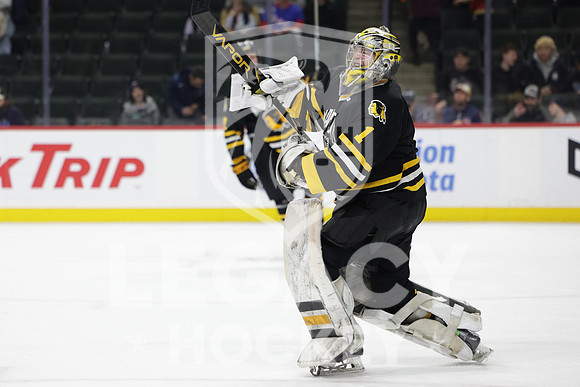 Warroad vs Delano