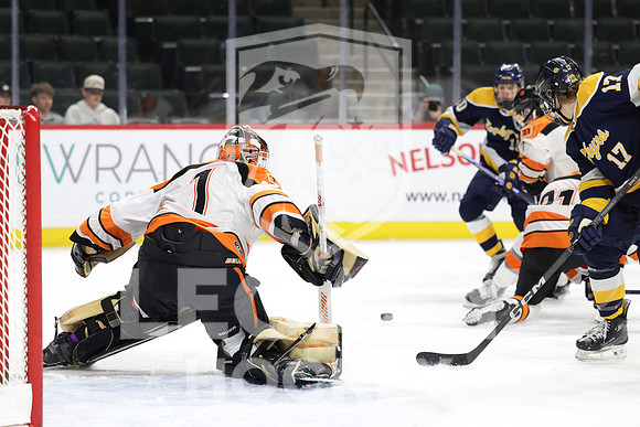 Mahtomedi vs Delano