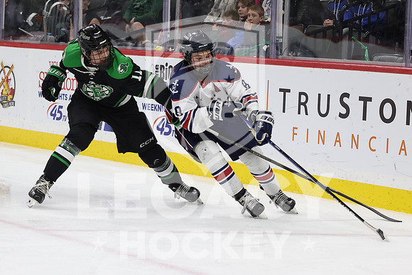 East Grand Forks vs Hibbing/Chisholm