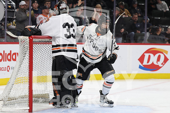 Lakeville South vs Moorhead