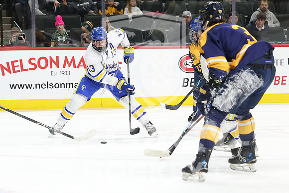 Mahtomedi vs St Cloud Cathedral